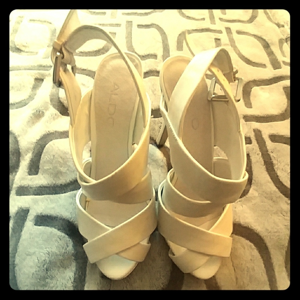 Heels/ Shoes
